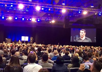Speaking at the National Achievers Congress in Sydney right before Tony Robbins 4/4